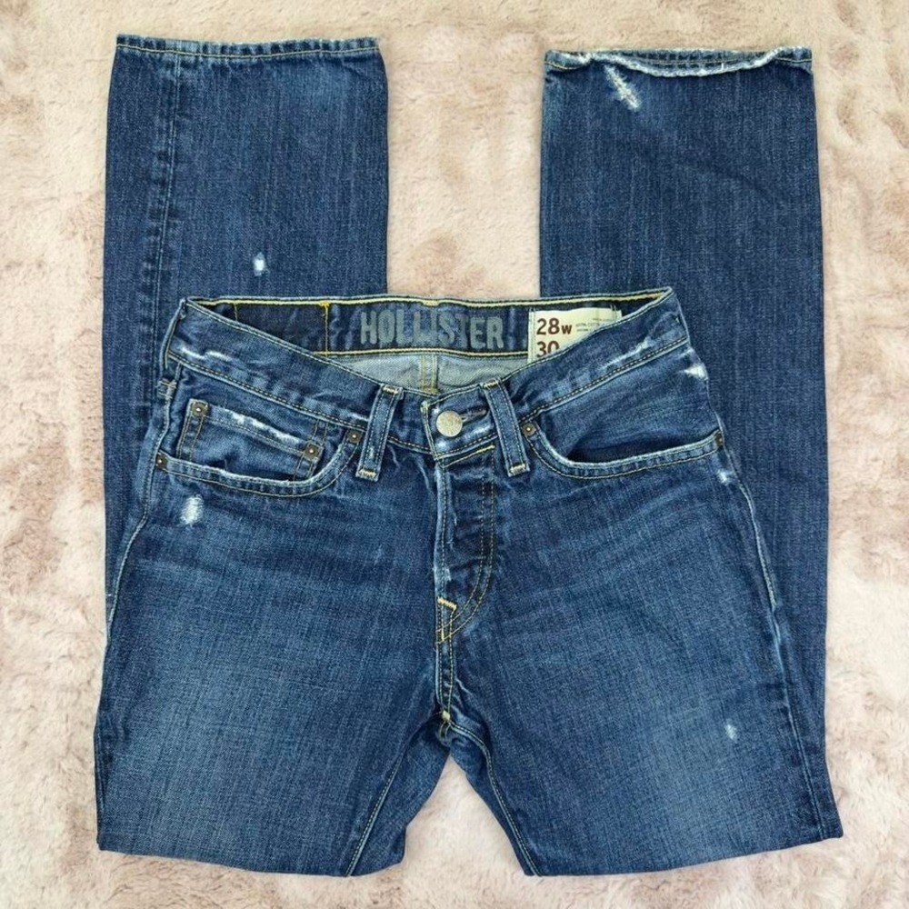 Hollister button fly jeans, medium wash denim‎